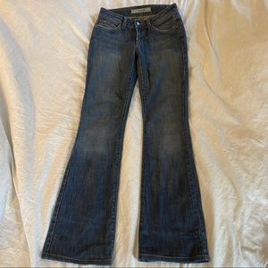 Low waisted flare jeans